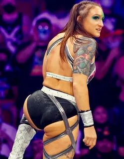 Watch kris statlander and her thick round booty nudes in WrestleFap www.ass...