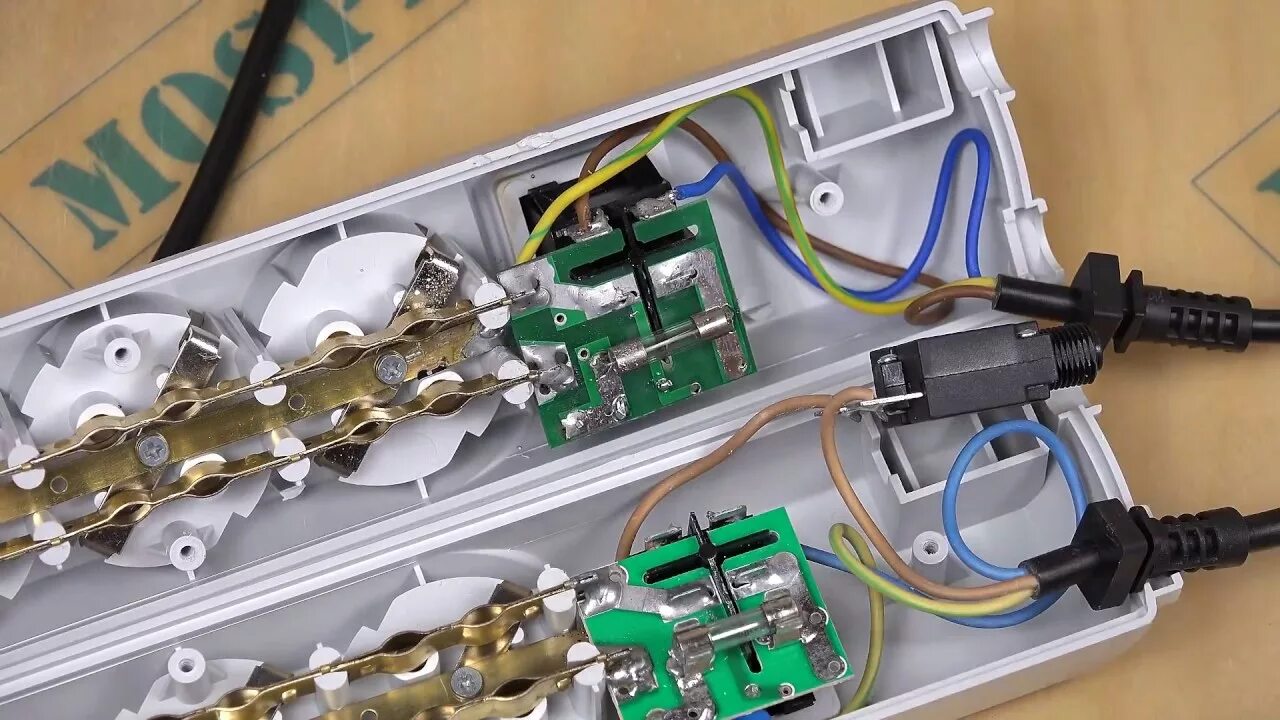 Как починить сетевой фильтр. Dyo6k сетевой фильтр. сетевой фильтр tuv dy06k. сетевой фильтр pilot s. пилот сетевой фильтр 8 розеток.