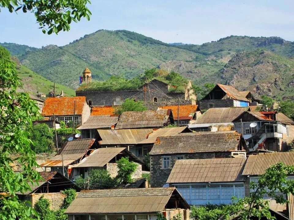 Сел арм. Село Чардахлы Азербайджан. Село Чардахлу армянские герои. Деревня Чардахлу в Армении. Чанлибель Азербайджан.