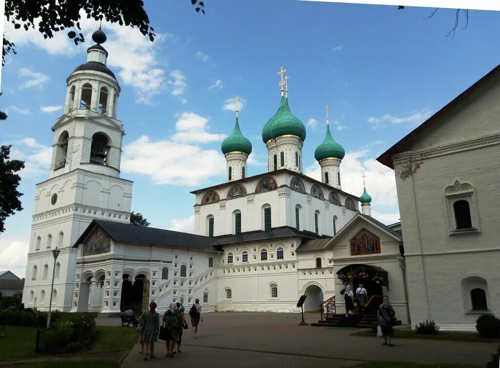 Ярославль работа монастыри. Свято введенский толгский женский ярославль. Ярославль работа монастыри. Толгский монастырь ярославль. Толга женский монастырь ярославль.