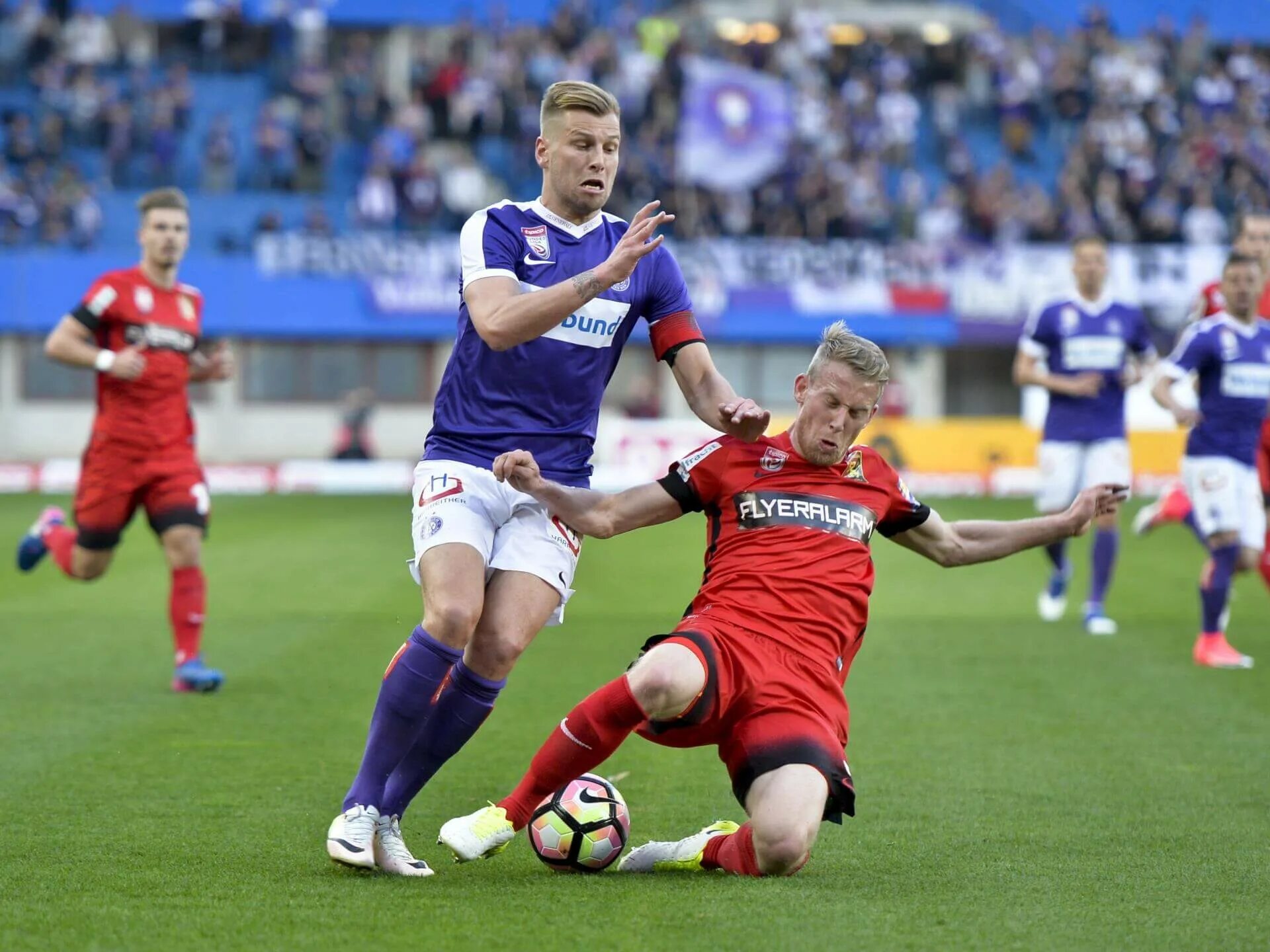 Штурм аустрия. Фк аустрия вена. Фк аустрия вена логотип. Аустрия vs аустрия клагенфурт. Стартовый состав.