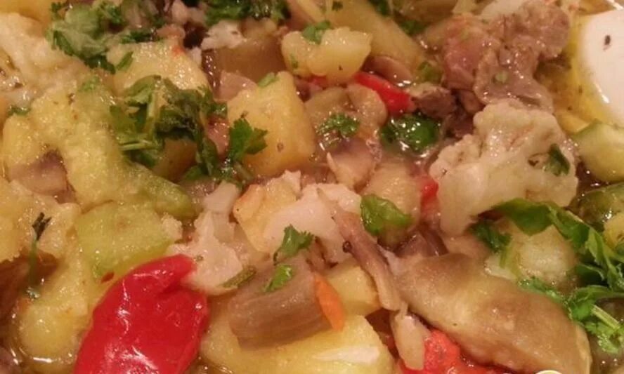 Рагу с куриной грудкой. Овощное рагу с мясом пошагово. Куриное рагу с картошкой. Пошаговый рецепт овощного рагу с курицей. Овощное рагу с курицей.