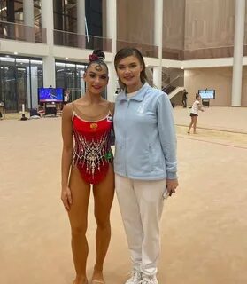 Алина Кабаеваның анальді ләззаттары