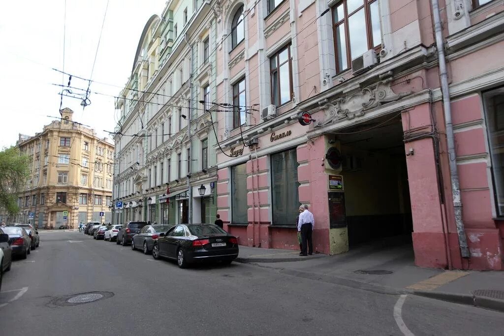 Хостел Христа Лубянка. Гостиница Лубянка Москва. Большой Златоустинский переулок 3/5с1. Христа хостел Москва.