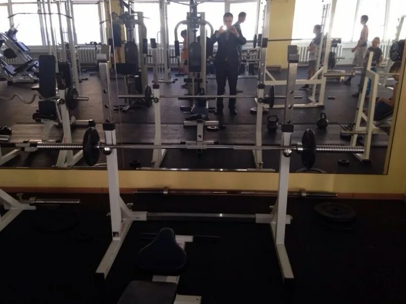 Учалы башкирия ледовый дворец. Учалы ледовый дворец горняк. Ледовый горняк учалы. Учалы республика башкортостан ледовая арена. Ледовый горняк учалы.