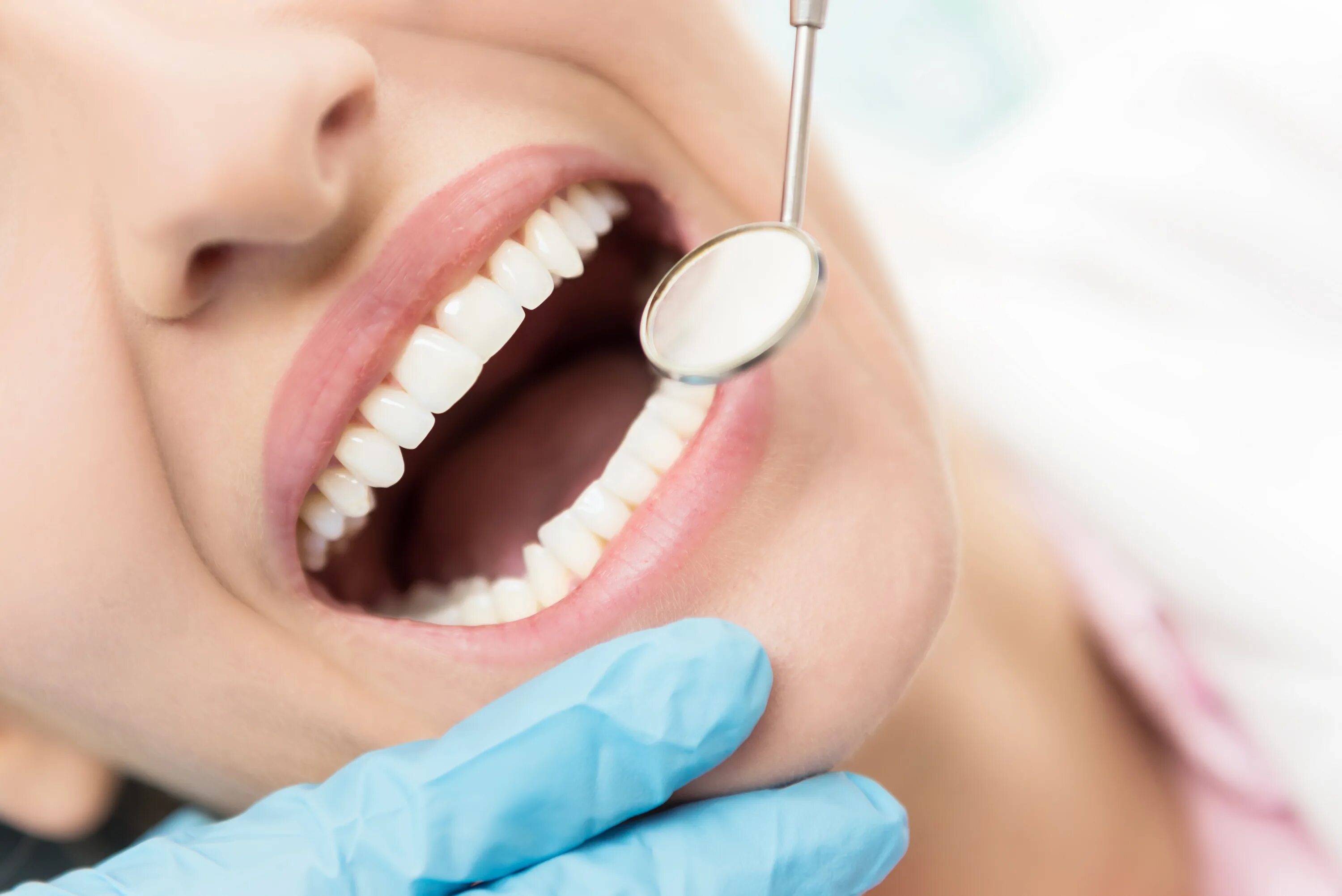 Лечение полости рта и зубов. Красивые зубы. Красивая улыбка зубы. Красивые зубы стоматология. Красивые зубки стоматология.