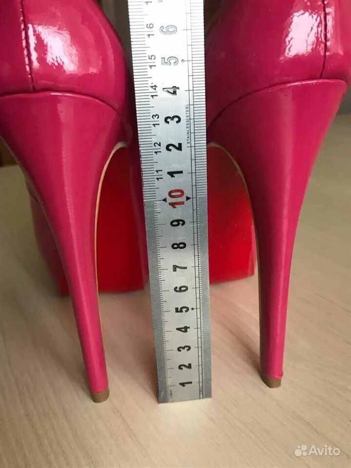 лодочки 10 см каблук. каблук 3см каблук 7см каблук 10см. высота туфель на каблуке. туфли на высоком каблуке 19 см. туфли 50 см каблук.