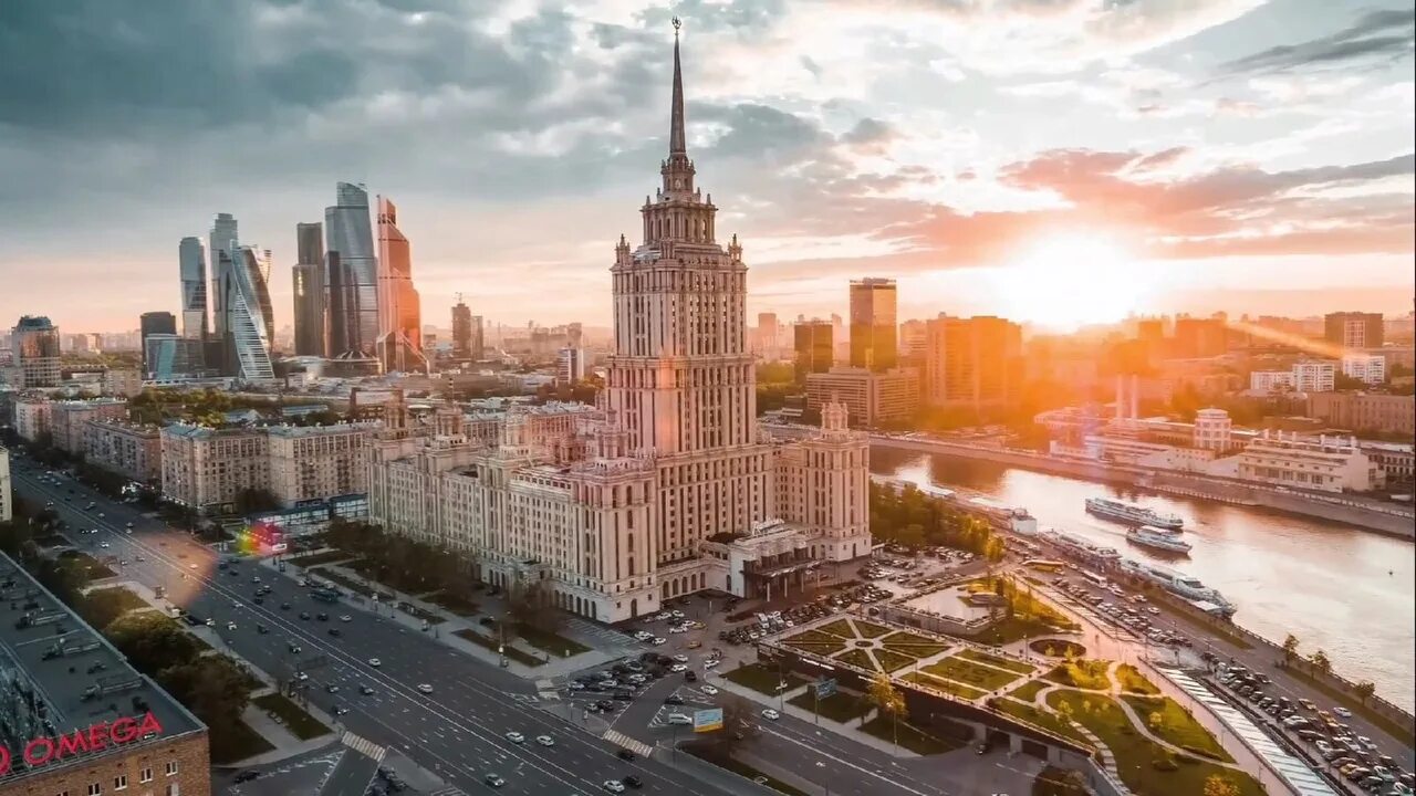 Большой город Москва. Москва город возможностей. Огромная Москва. Панорама Москвы в высоком разрешении. Красота москвы видео