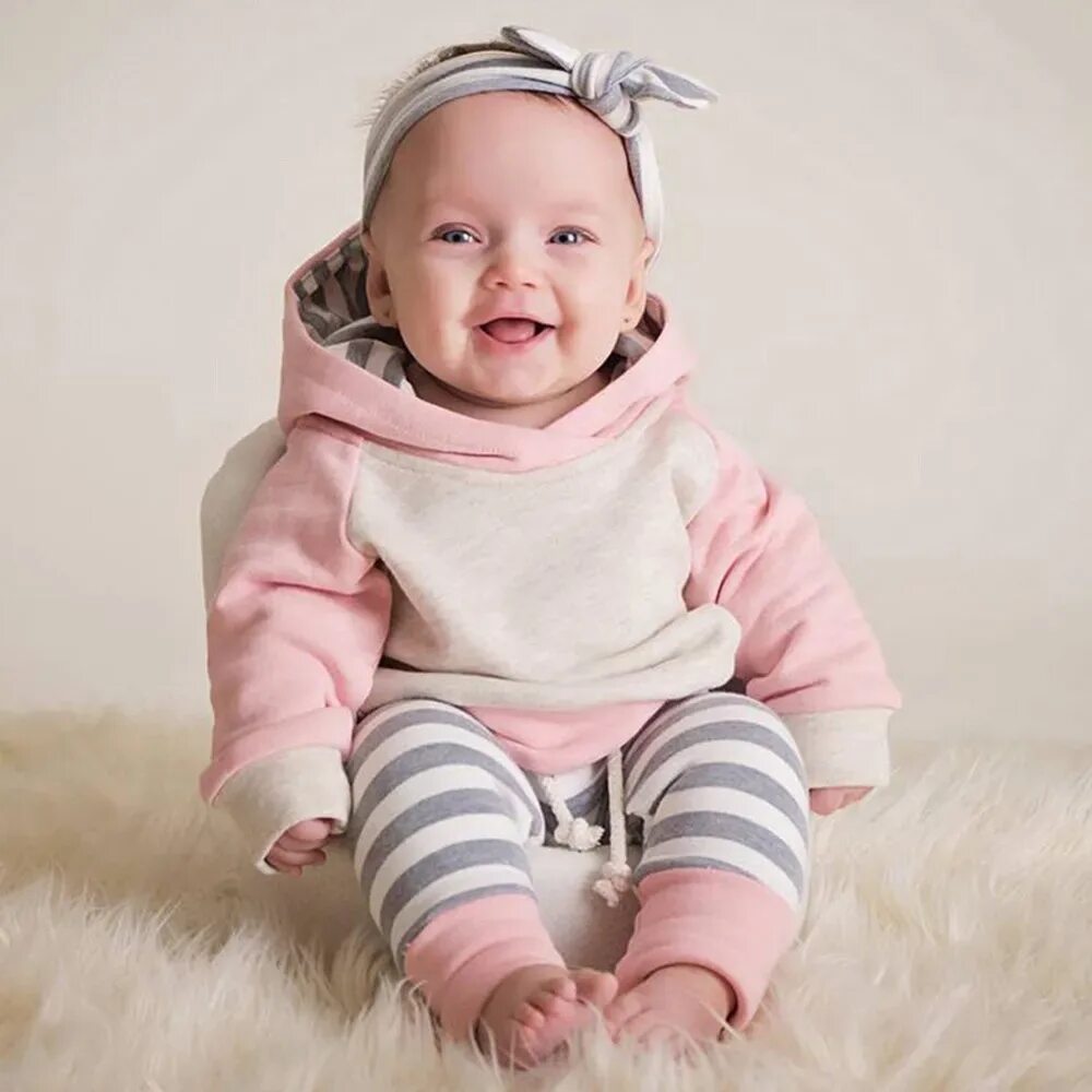 Тоддлер бейби. Одежда для малышей. Младенцы в красивой одежде. Стильная детская одежда для малышей.