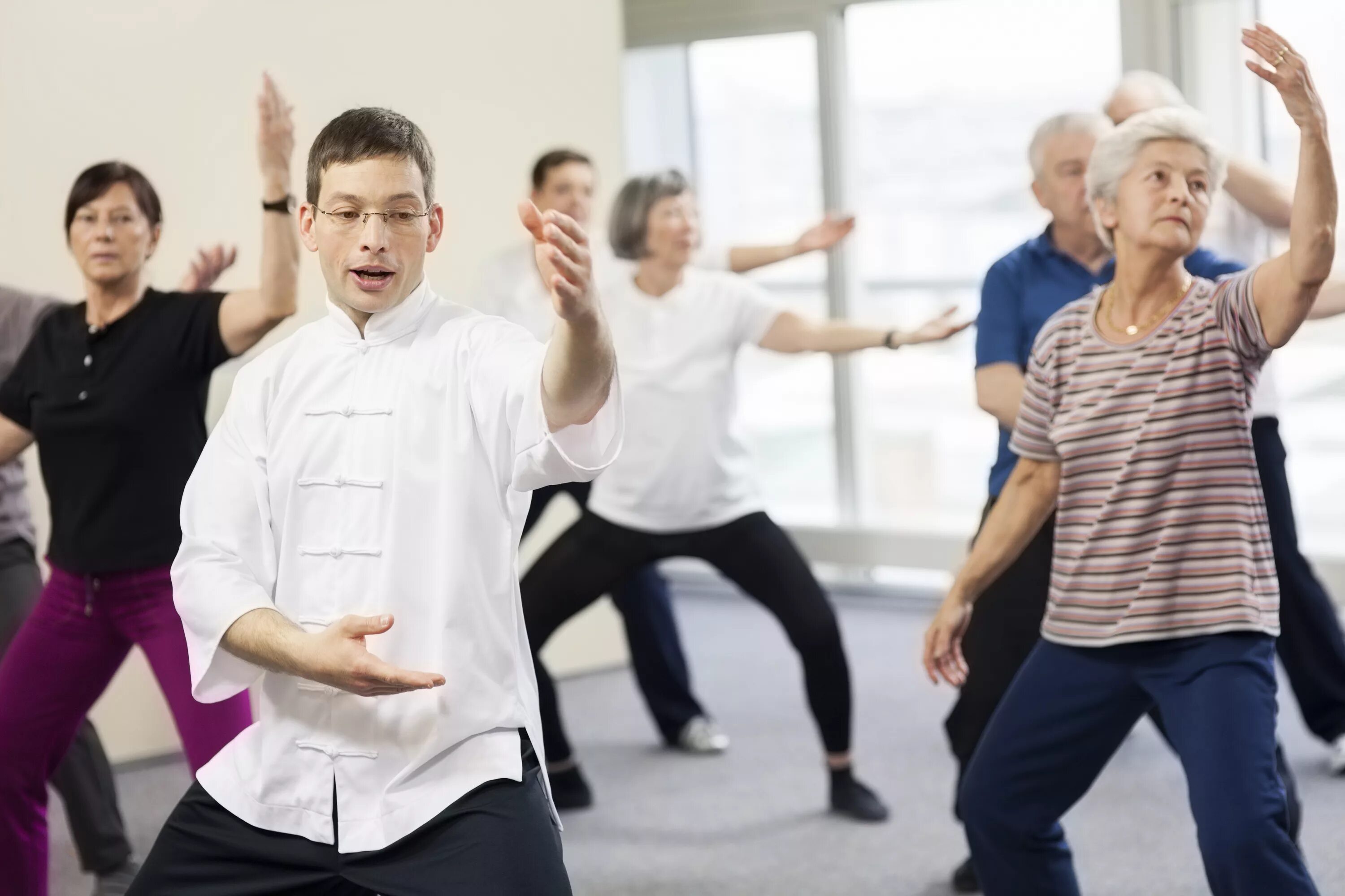 Цигун для начинающих пожилых. Китайская гимнастика tai chi. китайская гимнастика цигун для пожилых. тай-чи для пожилых. упражнения тай чи для пожилых.