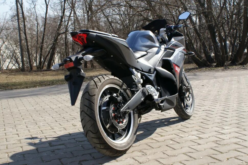 Купить мотоцикл без пробега. Электромотоцикл Yamaha r3. Электромотоцикл r3 2021. Электромотоцикл 5000w r3. Se r3 электромотоцикл.