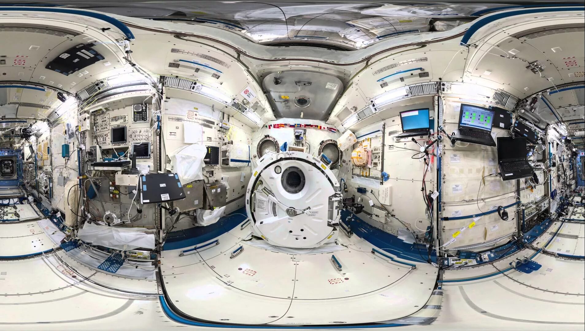 Панорамный модуль МКС. МКС 360°. Внутри МКС 360. Японский модуль КИБО на МКС.