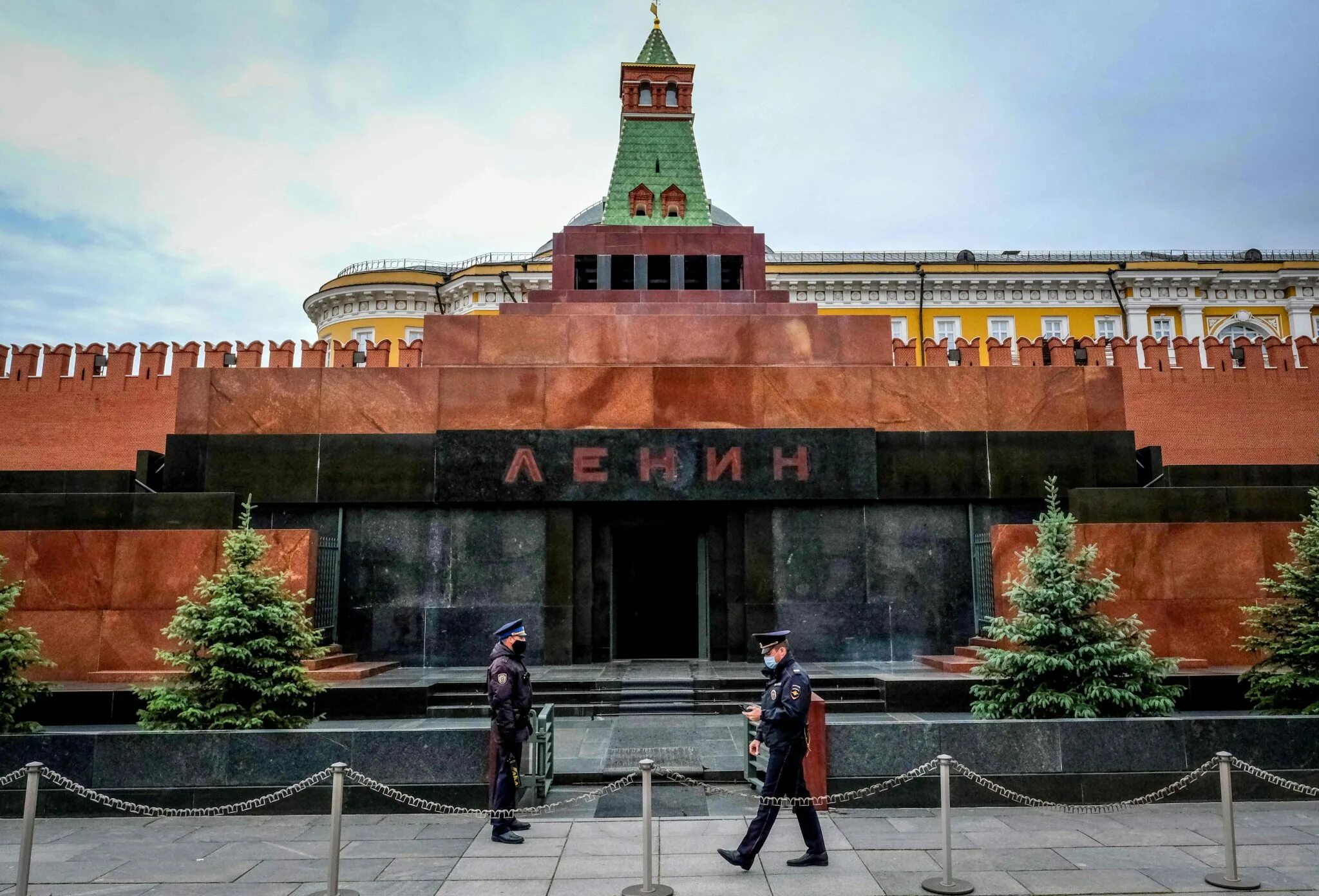 Автор мавзолея ленина. Мавзолей в.и Ленина на красной площади в Москве. Мавзолей Ленина в Москве.