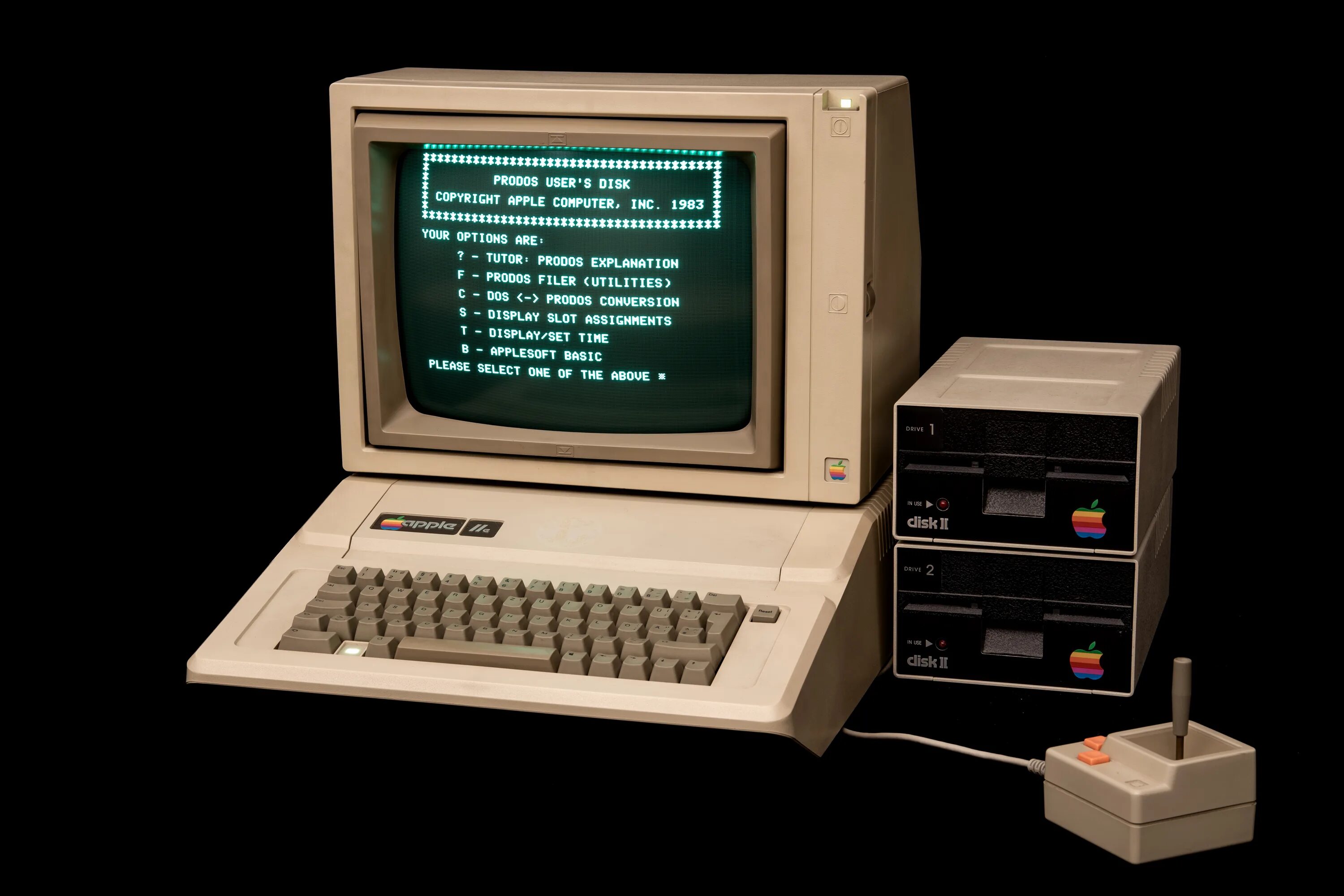 ЭВМ Apple II. Первый компьютер Apple 2. Apple 1 Интерфейс. АПЛ 2 компьютер.