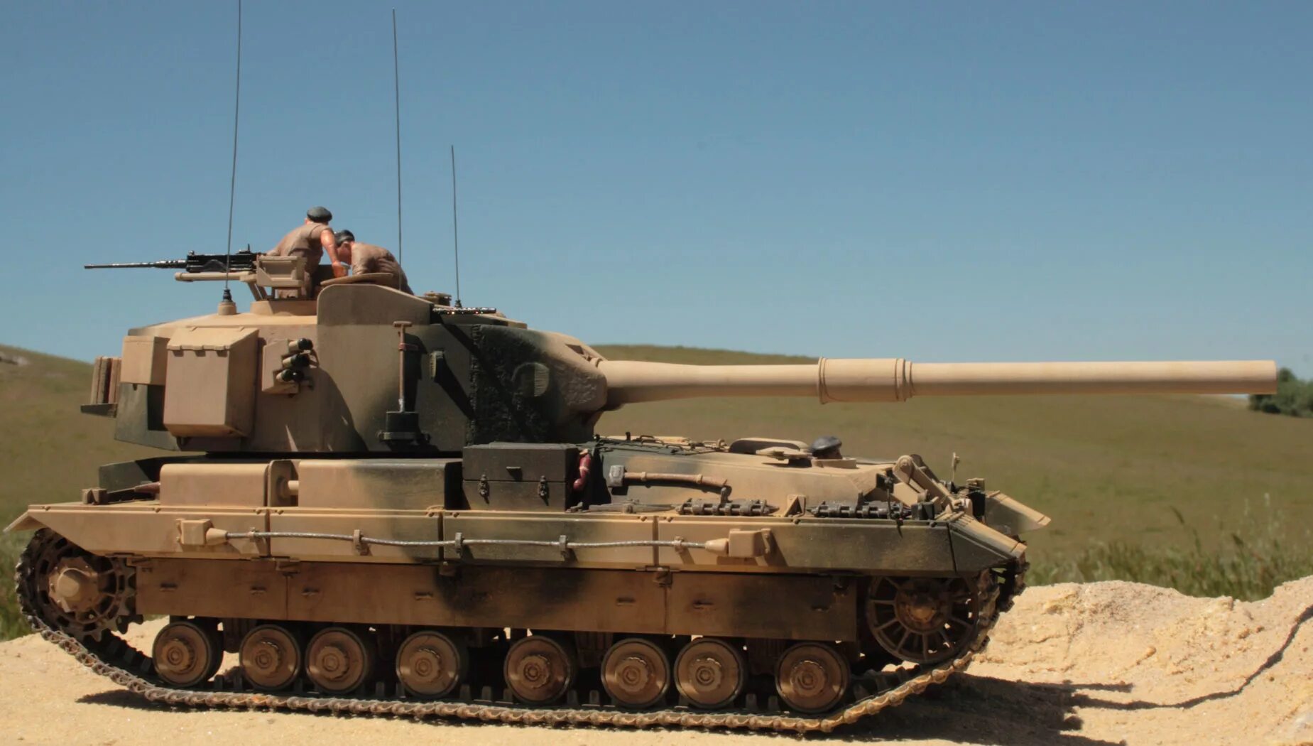 танки реальности. танки реальности. танк ис-3. фв215б 183. кв1 танк в румынии.