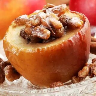 Яблоки с медом и грецким орехом