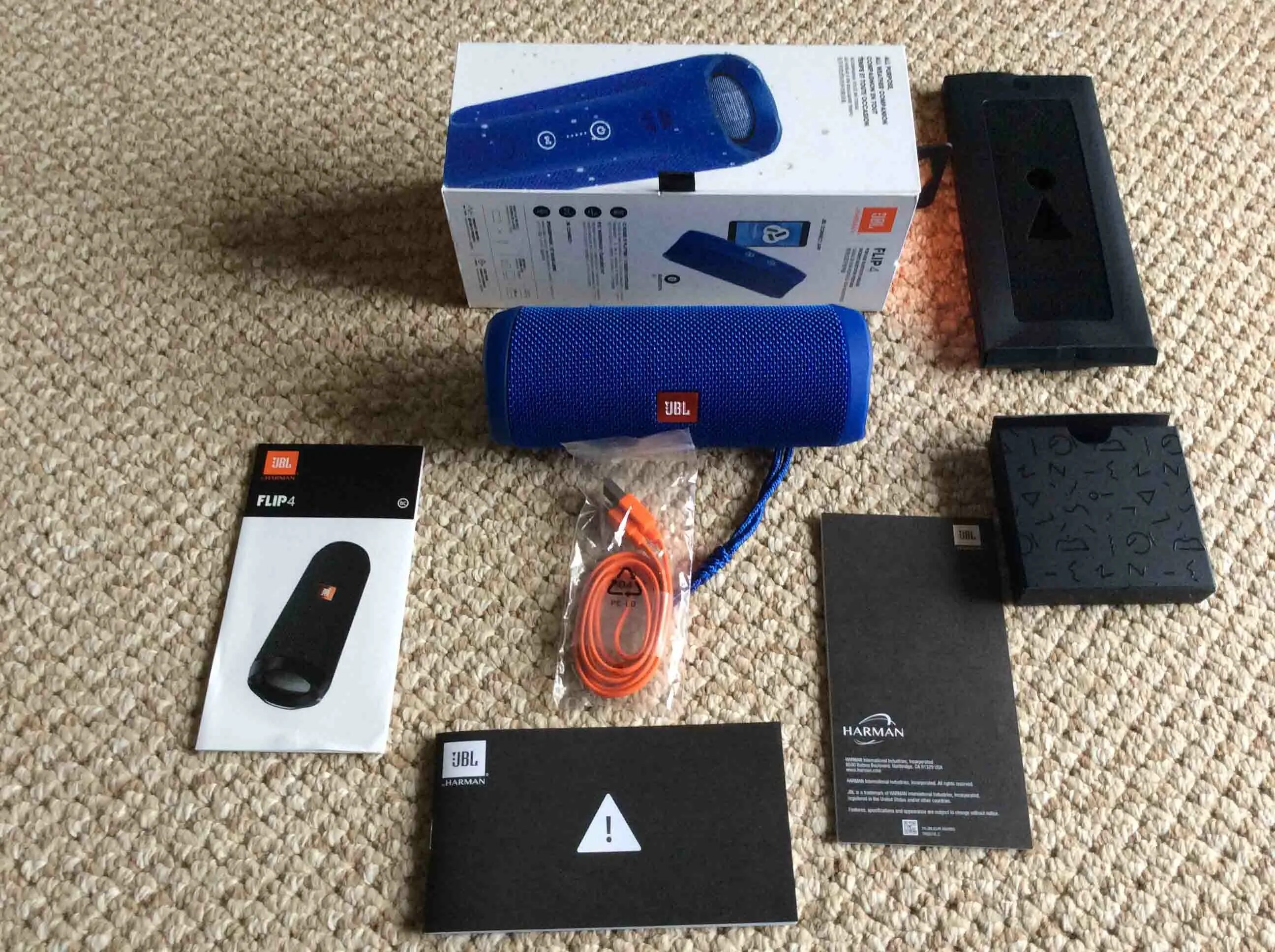 Экран flip 4. JBL Flip 6 комплектация. Как сделать бас буст на JBL Flip 4. Установка эквалайзера на JBL flip4. Флип 4 JBL фото разбитых пассивчик.