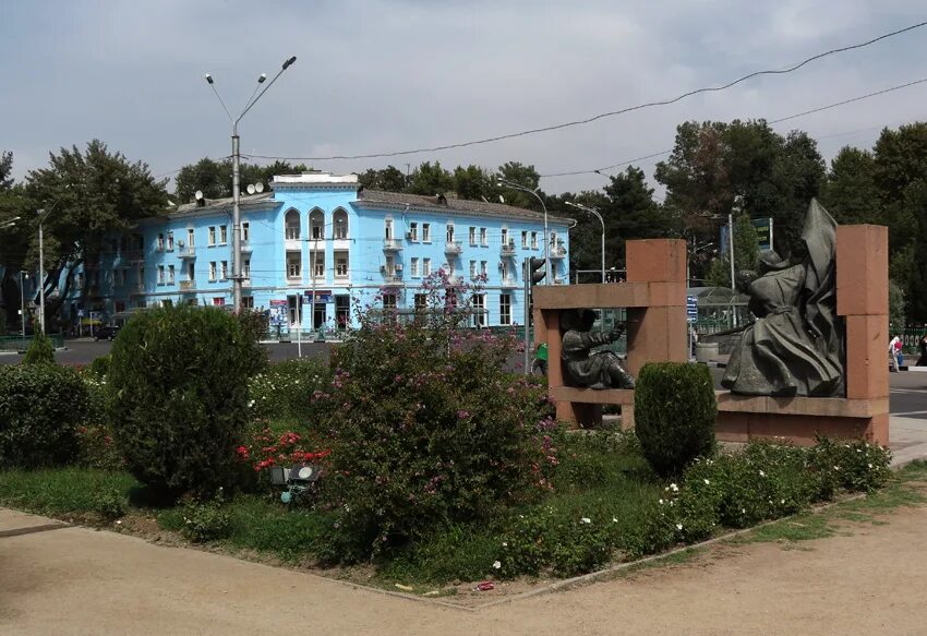 Душанбе улица айни. Душанбе улица айни
