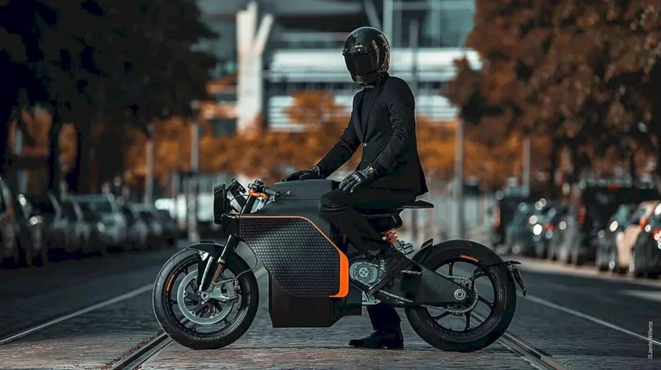 Красивые девушки на мото. It be a motorbike. It be a motorbike. It be a motorbike. It be a motorbike.