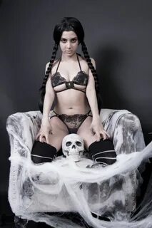 Swimsuit Succubus September 2017 Wednesday Addams Story Viewer - Hentai Cos...