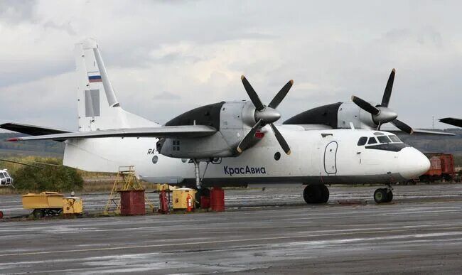 Эк 213 самолет. Эк 104 самолет красавиа. ан 32 красавиа. эк 177 самолет красавиа. красавиа эк 33 самолет.