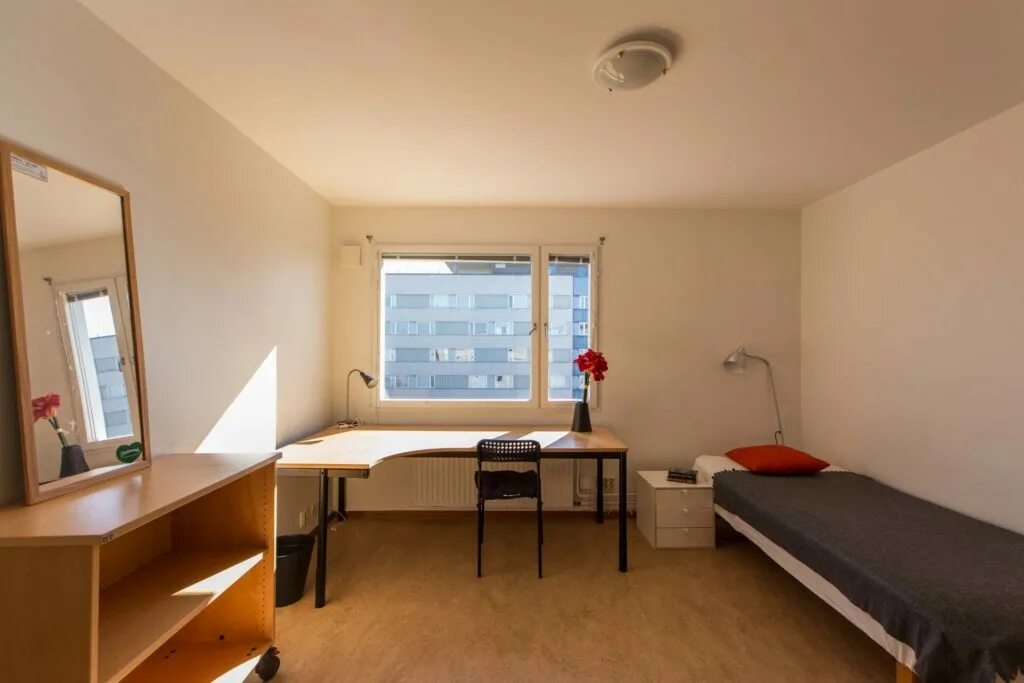 Student room. Общежитие в уппсале. rent room. аренда для студентов.