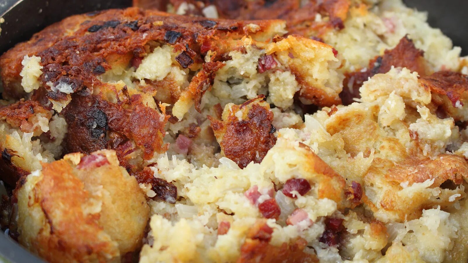 Dibbelabbes. Картофель в Германии. Grumbeerkieschelsche блюдо in Saarland. Cauliflower and minced meat Casserole. Мясо по немецки с картошкой