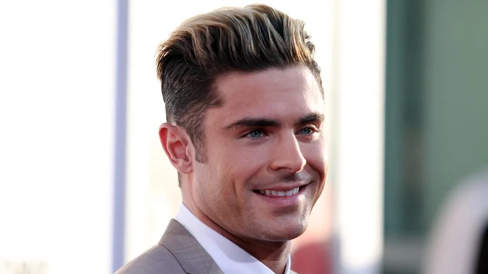 Прическа стать Man Bun Hairstyle #hairstyles #Curled Frisuren lange haare männer, Langhaarfrisu