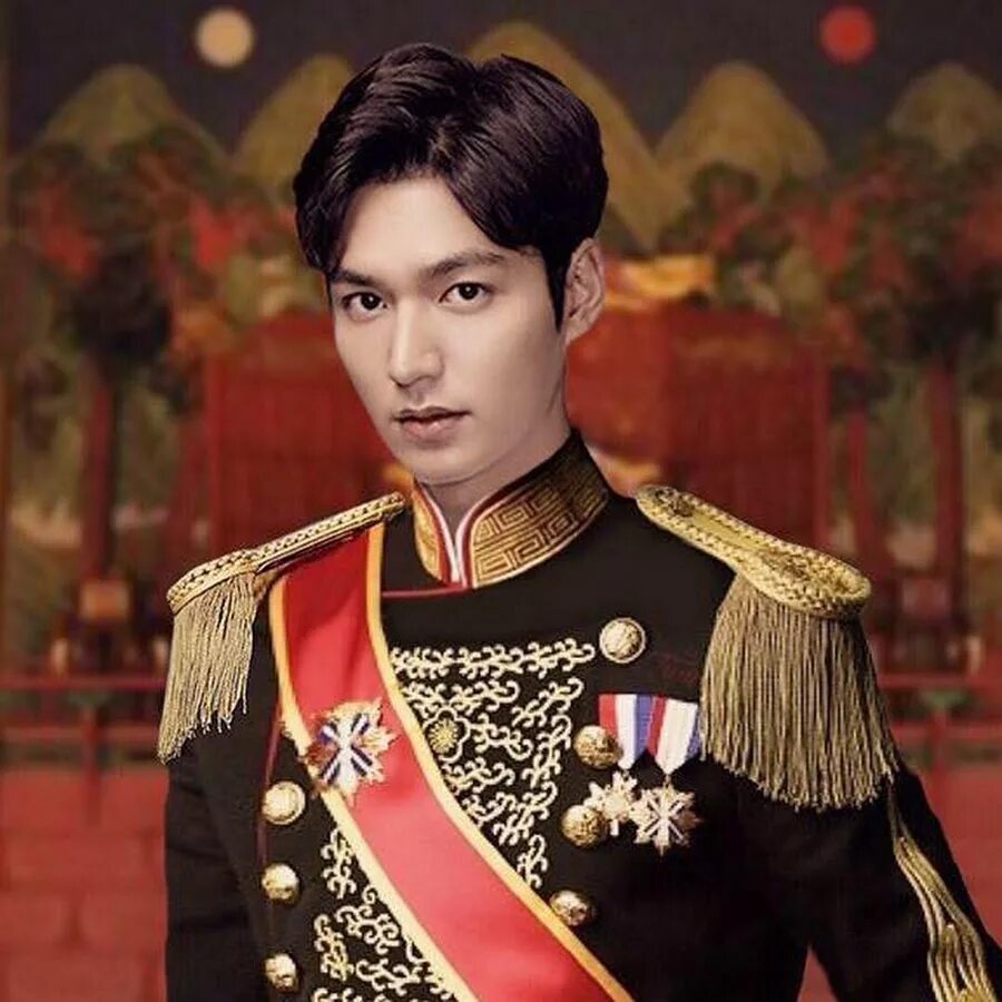Ли сон принц чосона. Ли мин Хо Король вечный Монарх. Ли мин Хо 2020 Король вечный Монарх. Ли мин Хо дорама Король вечный Монарх.