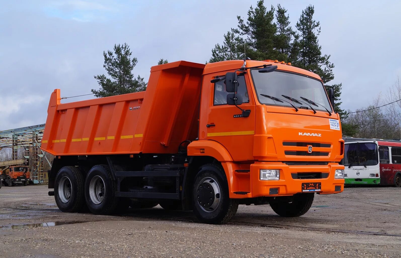 Камаз 65115 самосвал новый. Камаз 65115 самосвал. Камаз 65115 24. Камаз оранжевый 65115 самосвал. Камаз 65115 самосвал рестайлинг.