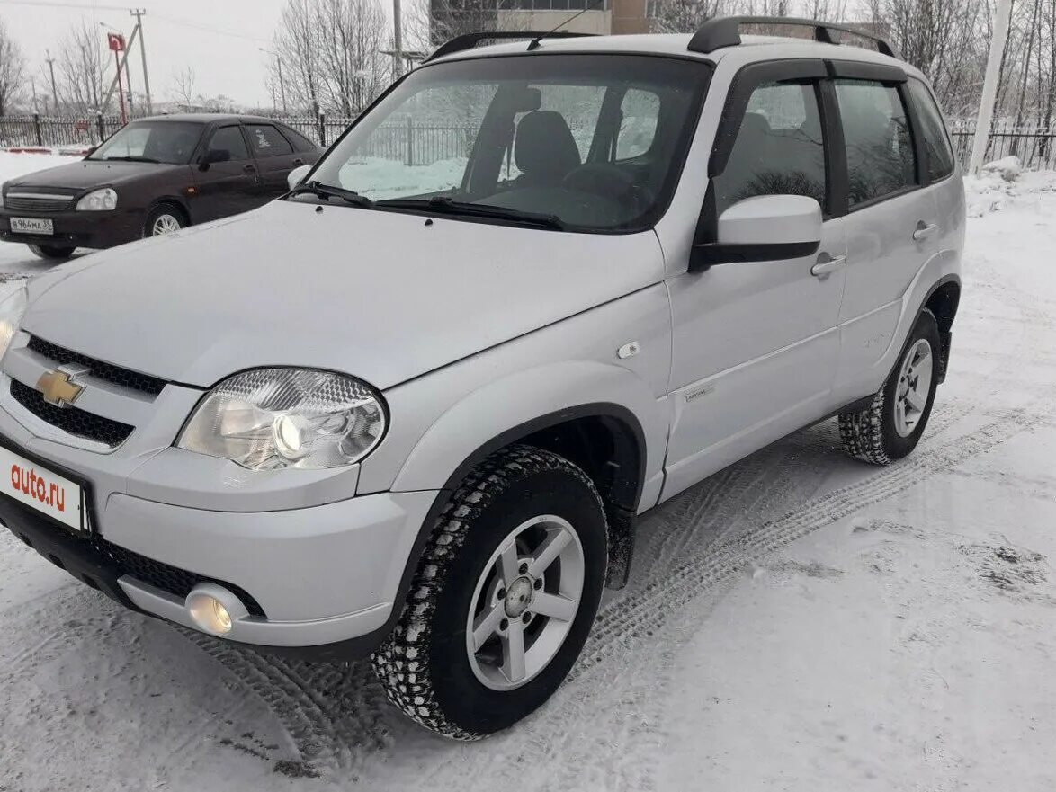 Купить шевроле нива нижегородская область авито. Автосалоны в Вологде Нива Шевроле. Авито Вологодская область Нива Шевроле. Вологде бу автомобили ВАЗ Нива Шевроле. Авто Шевроле Нива новое купить у официального дилера.