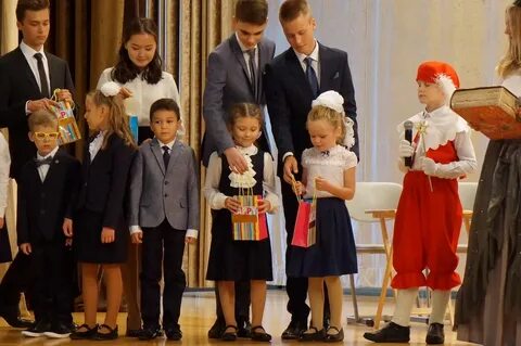 Школа при посольстве