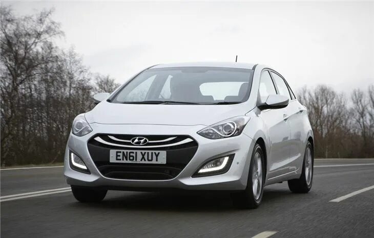 Solaris i30. Хендай солярис i30 хэтчбек. хендай ай 30 2012 года. hyundai i30 comfort 2025. хендай солярис ай 30.