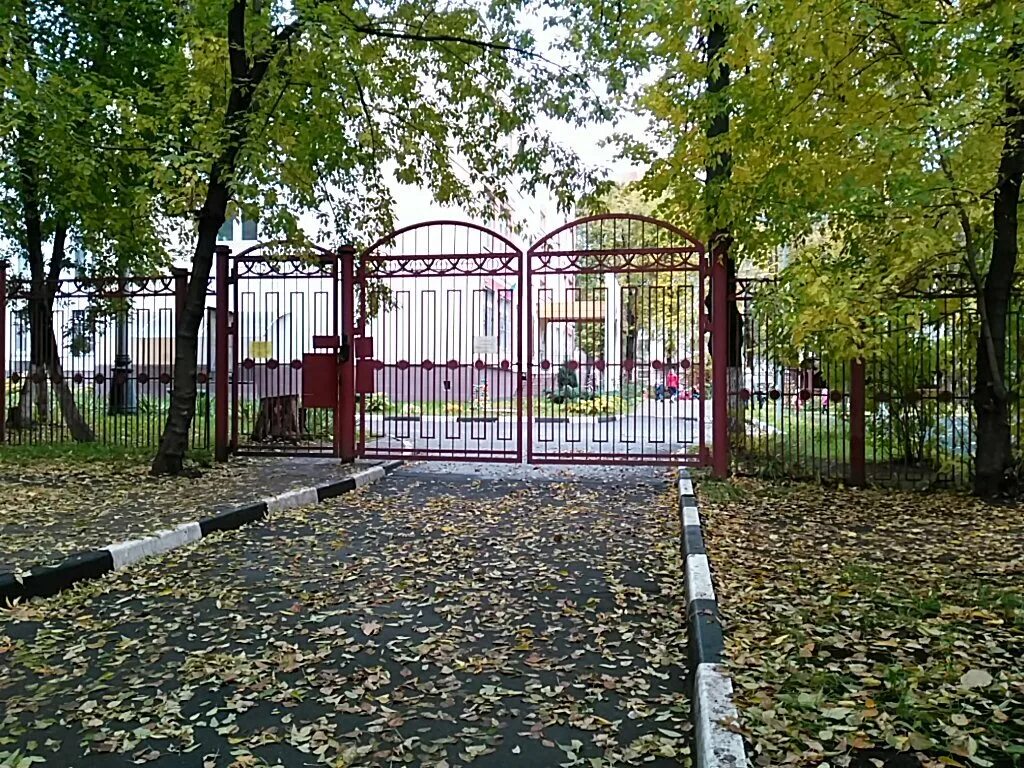 Детский сад на зои космодемьянской жирновске осень. Школа 1576 корпус 6. Детский сад 13 московский. Школа 1362 москва. Ул бестужевых 13 детский сад.