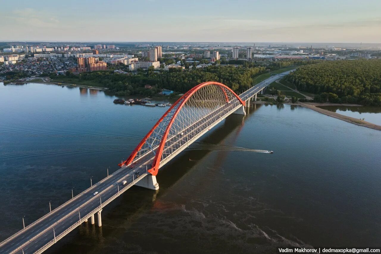 Бугринский мост Новосибирск. Река Обь Бугринский мост. Достопримечательности Новосибирска Бугринский мост. Новосибирск Бугринский мост река Обь вид сверху. Мосты на оби