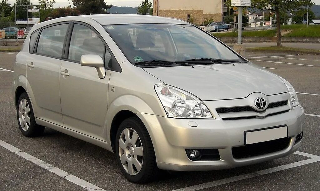 Toyota corolla verso 2005. Авто тойота королла версо. Тойота версо 2006. Тойета каролла верза. Toyota corolla verso 2007.