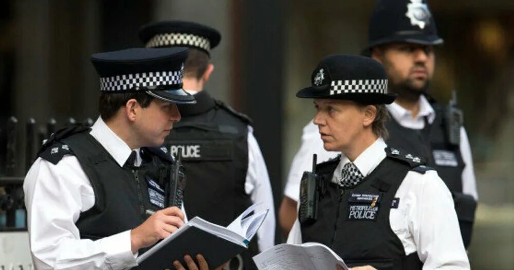 The police for witnesses