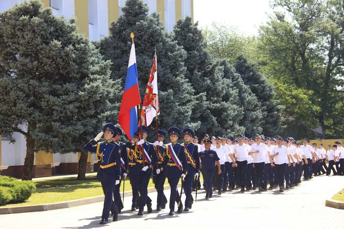 Краснодарское кадетское училище. Президентское кадетское училище в Краснодаре. Герб Краснодарского президентского кадетского училища. Кадетский корпус Краснодар.