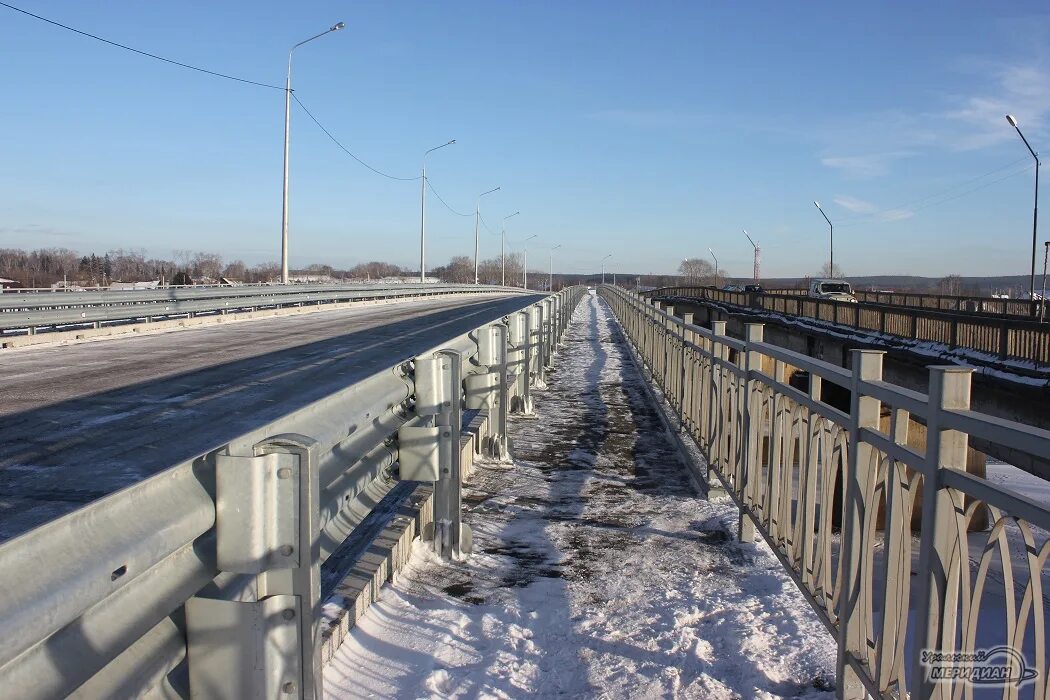 Снег красноуфимск. Красноуфимск мост уфа. новый мост в красноуфимске. красноуфимск мост через уфу. мост красноуфимск м 12.