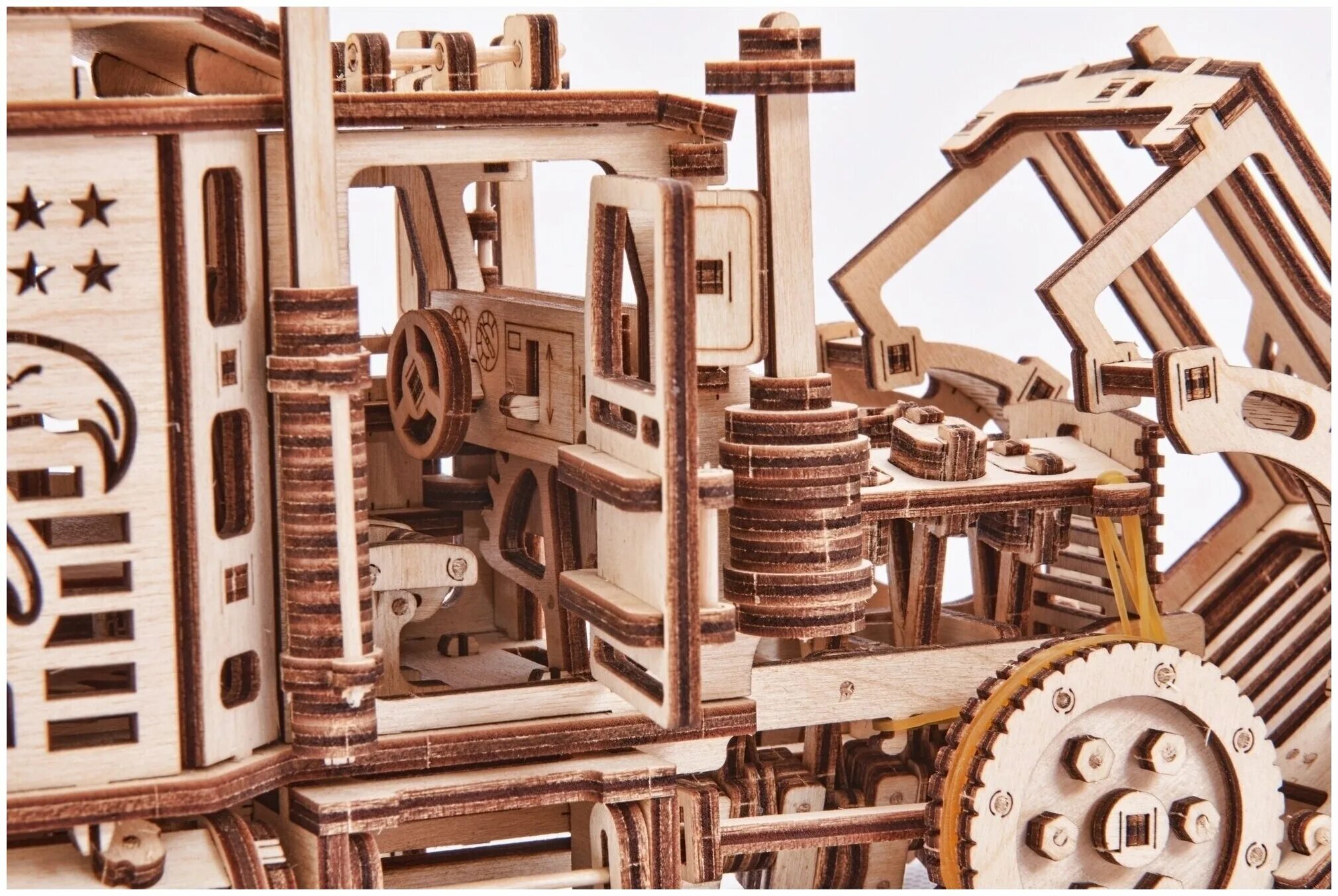 конструктор ugears комбайн. деревянные 3d конструкторы. конструктор 3d 0029 деревянный колесо обозрения вуд трик. механический 3d пазл колесо обозрения 301д. деревянный механический конструктор robotime.