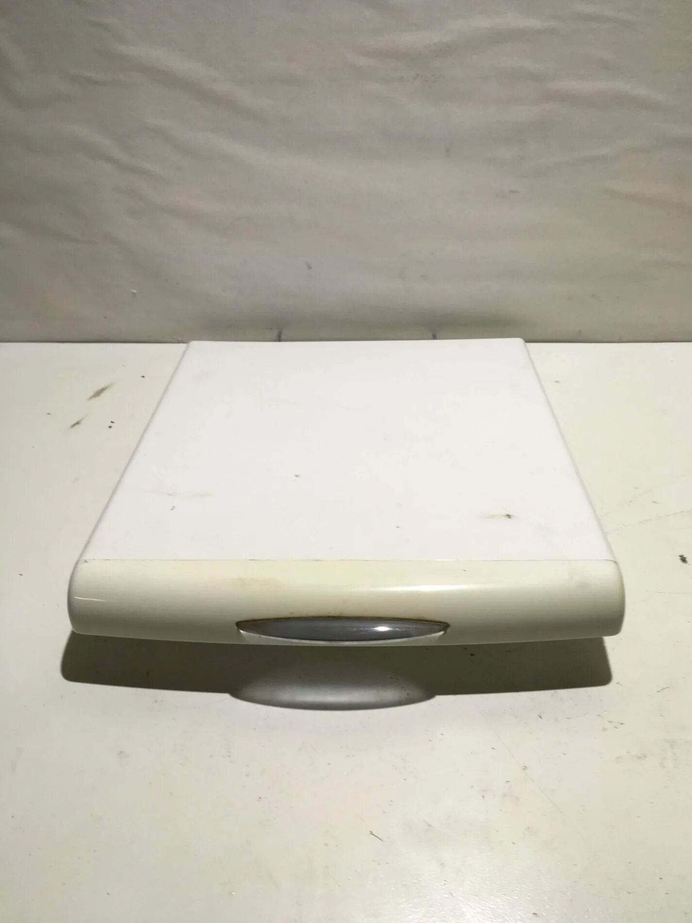 Крышка стиральной машины вирпул. Крышка whirlpool 481244010842. Крышка загрузочного люка для вертикальной стиральной машины whirlpool. Верхняя крышка для стиральной машины whirlpool аwt5100. Верхняя крышка для стиральной машины whirlpool.