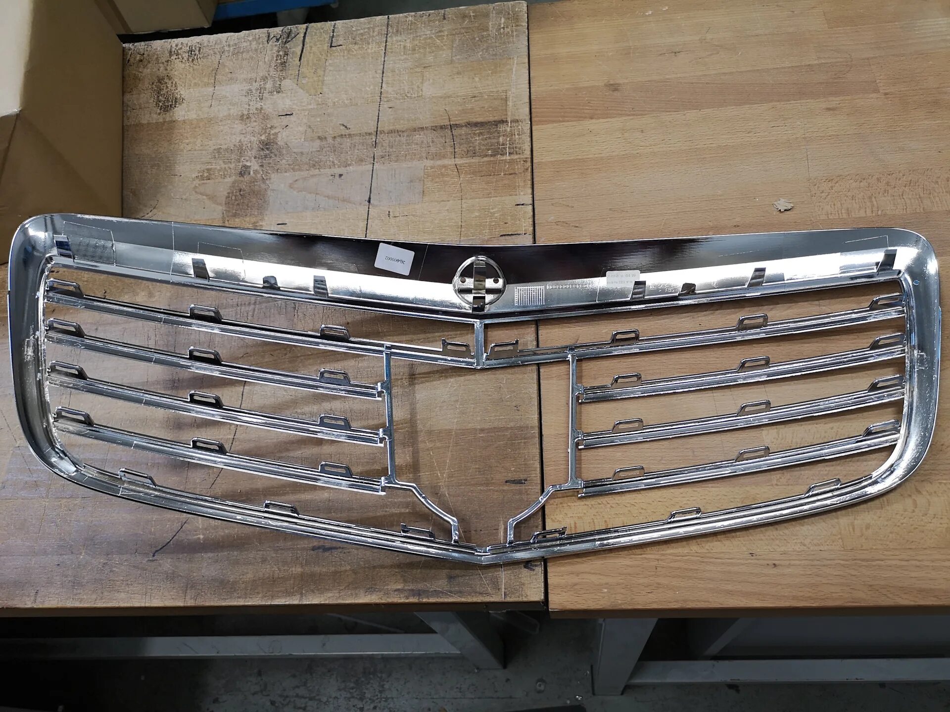 Решетка радиатора chevrolet epica. Поменять решетку радиатора. Поменять решетку радиатора. Lexus gs f рестайлинг 2015 решетка радиатора. Решетка мерседес w203.