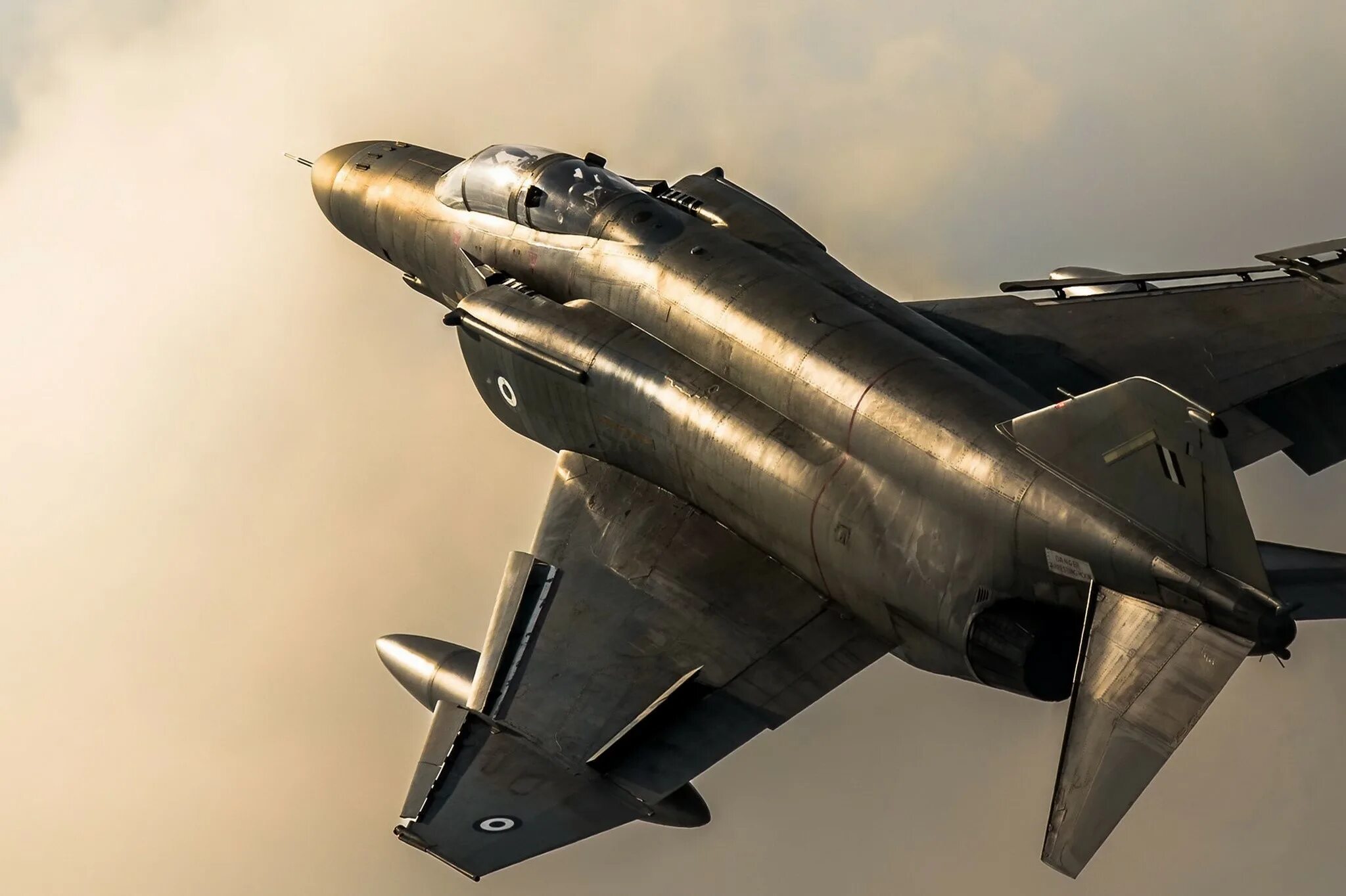 Mcdonnell douglas f 4 phantom. Ф4 фантом вооружение. mcdonnell douglas f-4 phantom ii. mcdonnell douglas f-16 phantom. утс-800 самолет армия-2025.