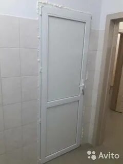 Пластиковые двери в ванну