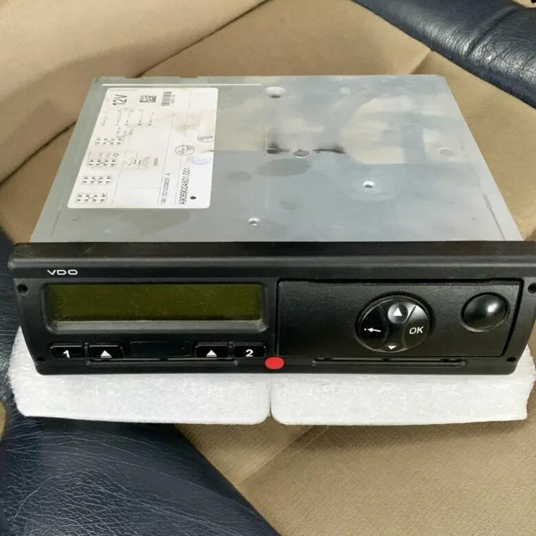 Тахографа vdo dtco 3283. Тахограф vdo 1381. Тахограф vdo 1381. Евро тахограф. Тахограф бу.