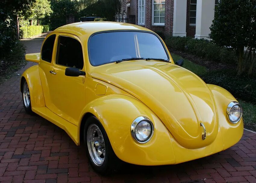 Фольксваген жук битл. Volkswagen beetle yellow. Фольксваген жук желтый. Volkswagen beetle a5 желтый. Фольксваген жук желтый.