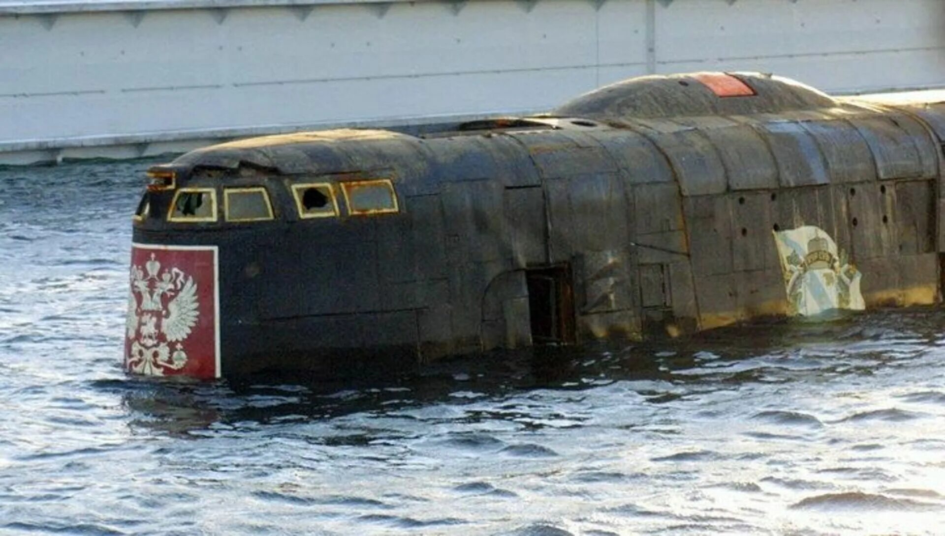 Подводная лодка к-141 «Курск». Курск 2000 подводная лодка. К-141 «Курск». Атомная подводная лодка Курск. Когда утонул курск подводная