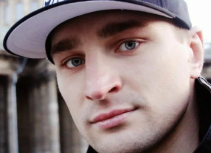 Франц александер психолог. Александр поветкин автограф фото. Александр поветкин фото. Алекс шарп фото. Александр дженнингс актер.