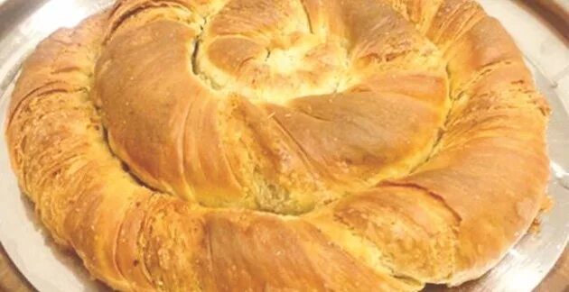 Кабардинский сладкий хлеб. Кабардинская национальная кухня презентация. Рецепт кабардинского хлеба. Рецепт кабардинского хлеба. Сладкий слоеный хлеб по кабардински.