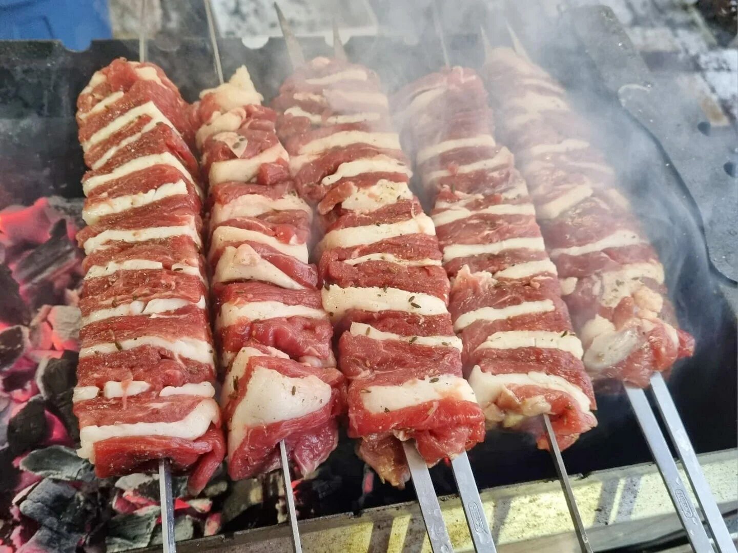 Napoleon шашлык. наполеон из говядины. самаркандский шашлык наполеон. шашлык наполеон рулет. наполеон шашлык узбекский.